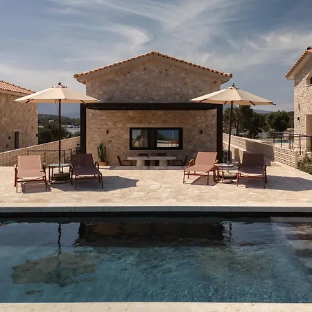 Apartment Pharus Boutique In Meganisi With Private Pool & Sea View Vathi (Meganisi)