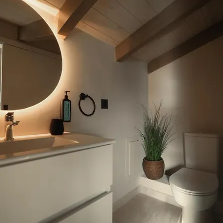Pharus Boutique With Private Pool & Sea View