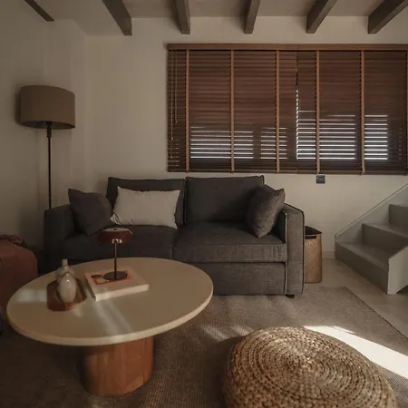 Pharus Boutique With Private Pool & Sea View *